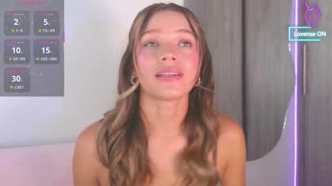 Snapshot of camilamonroee chatting on 05/07/26, 02:33 Camila Monroee online show from 05/07/26, 02:33