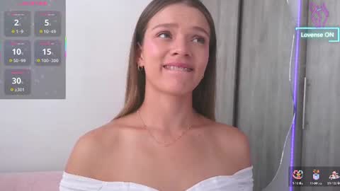 Snapshot of camilamonroee chatting on 07/25/26, 07:11 Camila Monroee online show from 07/25/26, 07:11