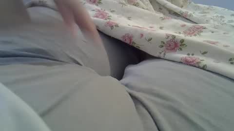 flash 50 tokens BIG CLIT  tits pussy. masturbation big clit 150 tokens fingers inside pussy 1000 tk  pump big clit 300 tk online show from 03/10/25, 10:59