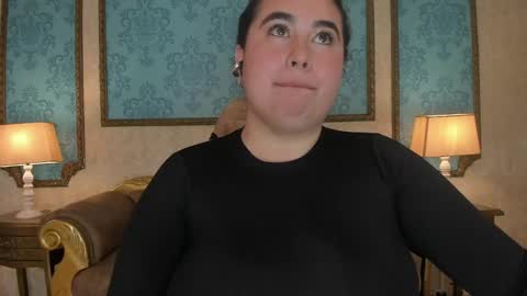 Snapshot of camilapietri chatting on 04/15/26, 07:58 Call me Cami Online GTM-5 1430-2100 online show from 04/15/26, 07:58