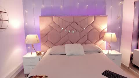 Camila  online show from 09/20/25, 03:57