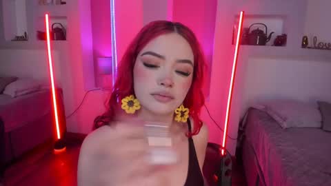 Snapshot of camilarivers chatting on 05/08/26, 12:32 Camila online show from 05/08/26, 12:32