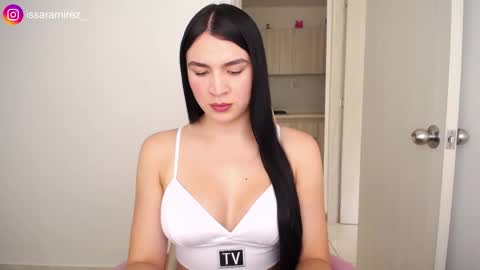 X IGcamiryan01 online show from 02/12/26, 05:52