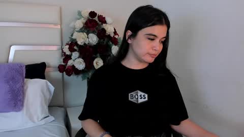 Snapshot of camilasofiia chatting on 01/07/25, 10:19 Camila online show from 01/07/25, 10:19