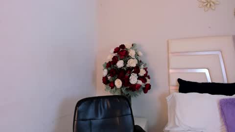 Snapshot of camilasofiia chatting on 01/14/25, 08:15 Camila online show from 01/14/25, 08:15