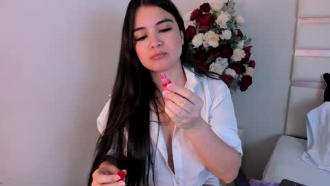 Snapshot of camilasofiia chatting on 01/16/25, 09:16 Camila online show from 01/16/25, 09:16