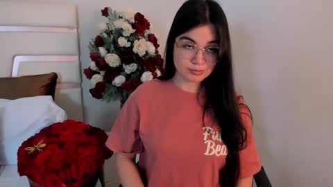 Snapshot of camilasofiia chatting on 02/19/25, 12:14 Camila online show from 02/19/25, 12:14