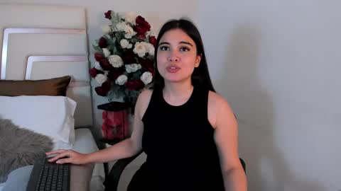 Snapshot of camilasofiia chatting on 03/03/25, 11:14 Camila online show from 03/03/25, 11:14