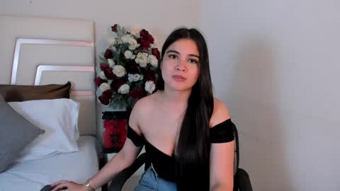 Snapshot of camilasofiia chatting on 03/10/25, 07:29 Camila online show from 03/10/25, 07:29