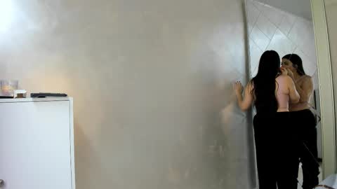 Snapshot of camilasofiia chatting on 09/15/25, 07:25 Camila online show from 09/15/25, 07:25