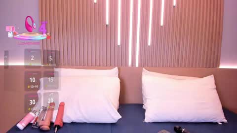 camile_cute online show from 10/13/25, 08:53