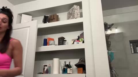 camiliakxoxo online show from 02/10/25, 12:50