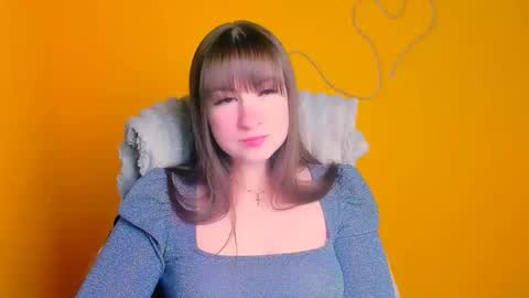 Snapshot of camilla_body chatting on 04/09/26, 05:40 Camilla online show from 04/09/26, 05:40