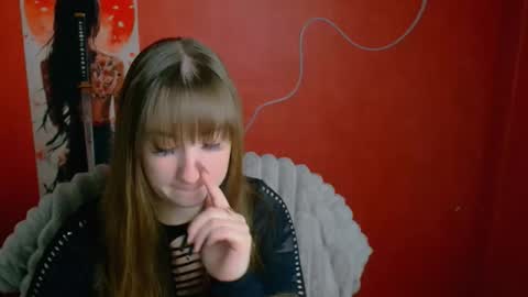 Snapshot of camilla_body chatting on 04/10/26, 05:45 Camilla online show from 04/10/26, 05:45