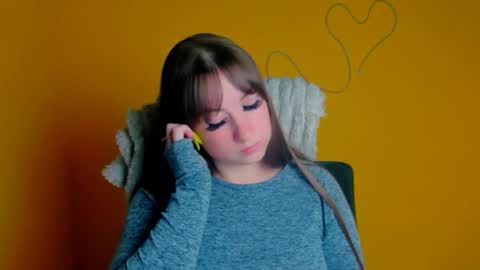 Snapshot of camilla_body chatting on 05/15/26, 07:15 Camilla online show from 05/15/26, 07:15