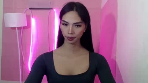 Camilla online show from 03/09/25, 11:03