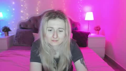 camilladreamer online show from 01/14/26, 07:41