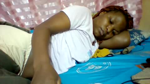 camillah_sweet online show from 04/28/26, 11:43