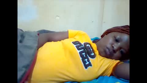 camillah_sweet online show from 05/05/26, 08:22