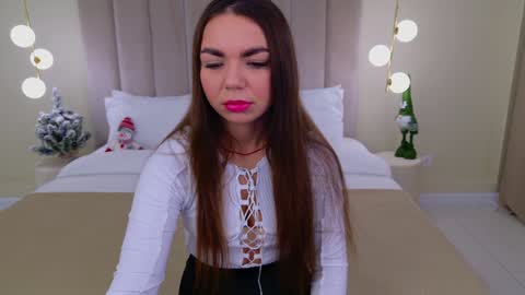 Camilla online show from 12/30/24, 03:03