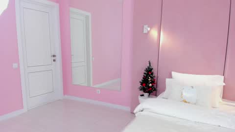 Camilla online show from 01/09/25, 06:06