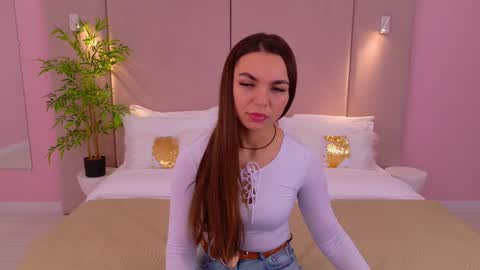 Camilla online show from 03/04/25, 03:00