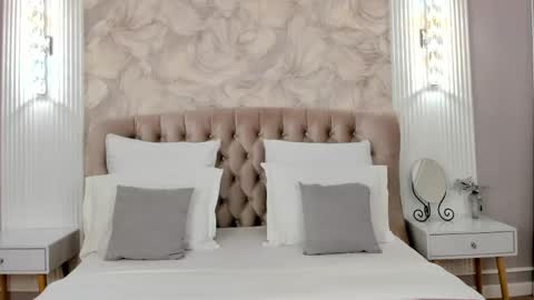 Camilla online show from 03/06/26, 03:36