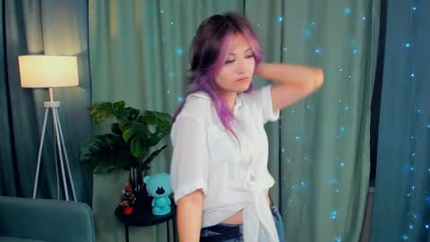 Snapshot of camillamondelli chatting on 03/31/26, 05:35 Emily online show from 03/31/26, 05:35