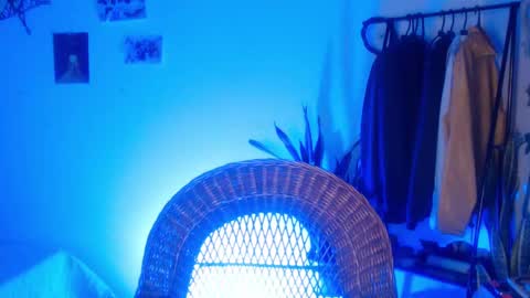 Snapshot of camille_delrey chatting on 01/31/25, 10:52 Camille online show from 01/31/25, 10:52