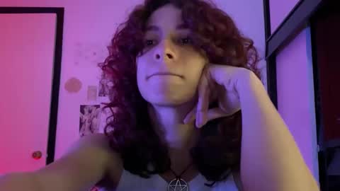 Snapshot of camille_delrey chatting on 01/09/26, 12:24 Camille online show from 01/09/26, 12:24