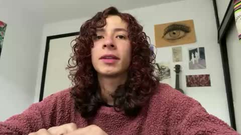 Snapshot of camille_delrey chatting on 02/15/26, 09:33 Camille online show from 02/15/26, 09:33