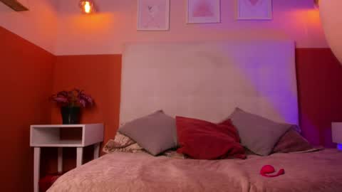 camille online show from 04/01/26, 01:12