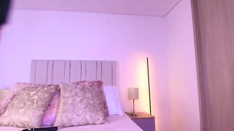 Camille Lynn online show from 04/09/26, 04:34