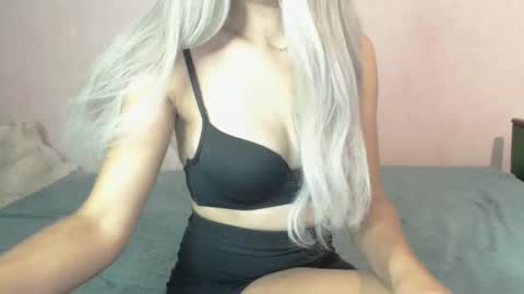 CamilleBunny online show from 09/13/25, 03:17