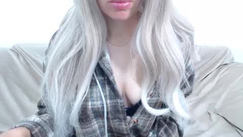 CamilleBunny online show from 05/10/26, 03:33