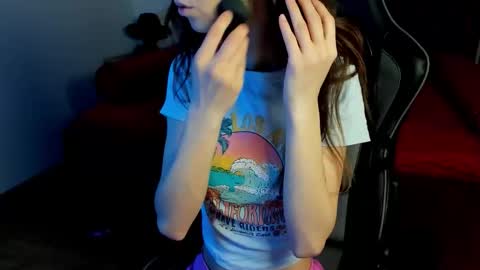 camillewhite online show from 03/20/26, 05:34