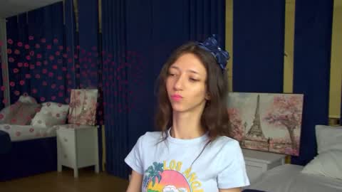 camillewhite online show from 03/27/26, 05:24