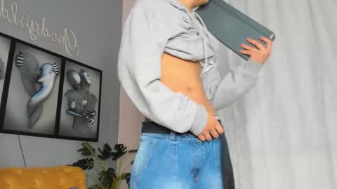 Camillo Virgil online show from 12/21/25, 11:28