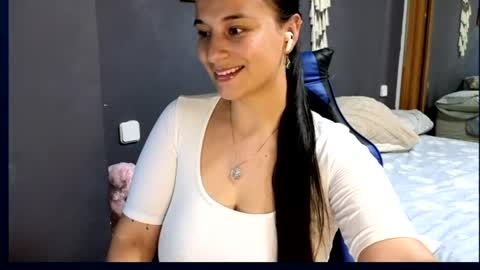 Camila and Camilo online show from 07/13/26, 09:17