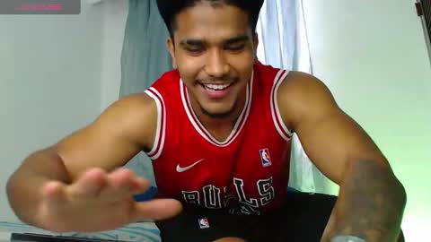 camilo_contre21 online show from 12/20/24, 08:12