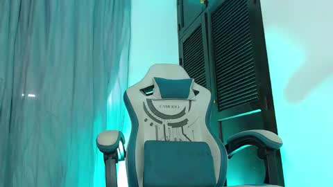 camilo_contre21 online show from 02/25/25, 10:50