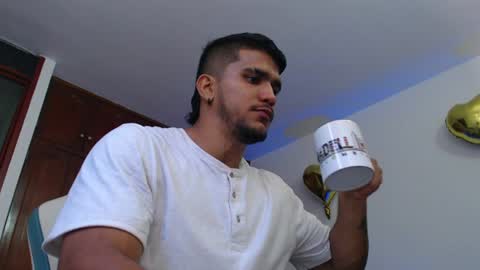 Snapshot of camilo_contre21 chatting on 06/11/26, 07:12 camilo_contre21 online show from 06/11/26, 07:12