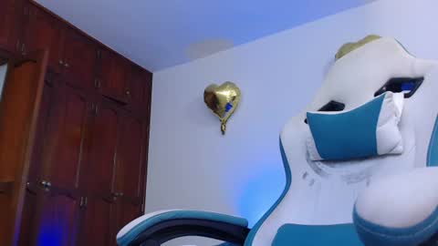 Snapshot of camilo_contre21 chatting on 06/23/26, 06:28 camilo_contre21 online show from 06/23/26, 06:28