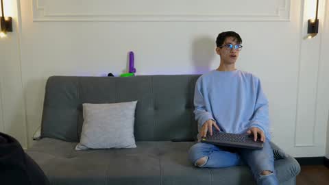 Camilo online show from 01/23/25, 02:17