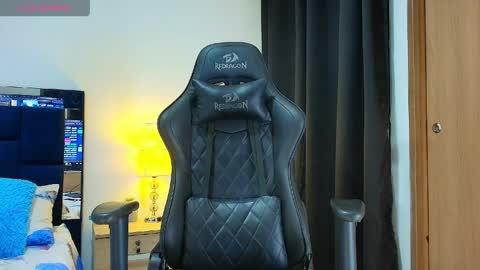 Camilo Bass online show from 04/19/26, 01:27