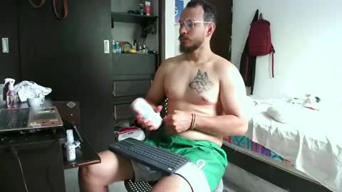 Camilo online show from 01/11/25, 06:54