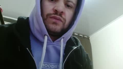 Snapshot of camiloking17 chatting on 02/03/25, 08:46 camilo online show from 02/03/25, 08:46