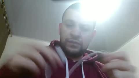 Snapshot of camiloking17 chatting on 02/27/25, 10:04 camilo online show from 02/27/25, 10:04