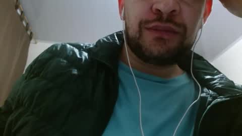 Snapshot of camiloking17 chatting on 02/27/25, 09:25 camilo online show from 02/27/25, 09:25