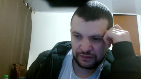 Snapshot of camiloking17 chatting on 06/13/26, 04:32 camilo online show from 06/13/26, 04:32
